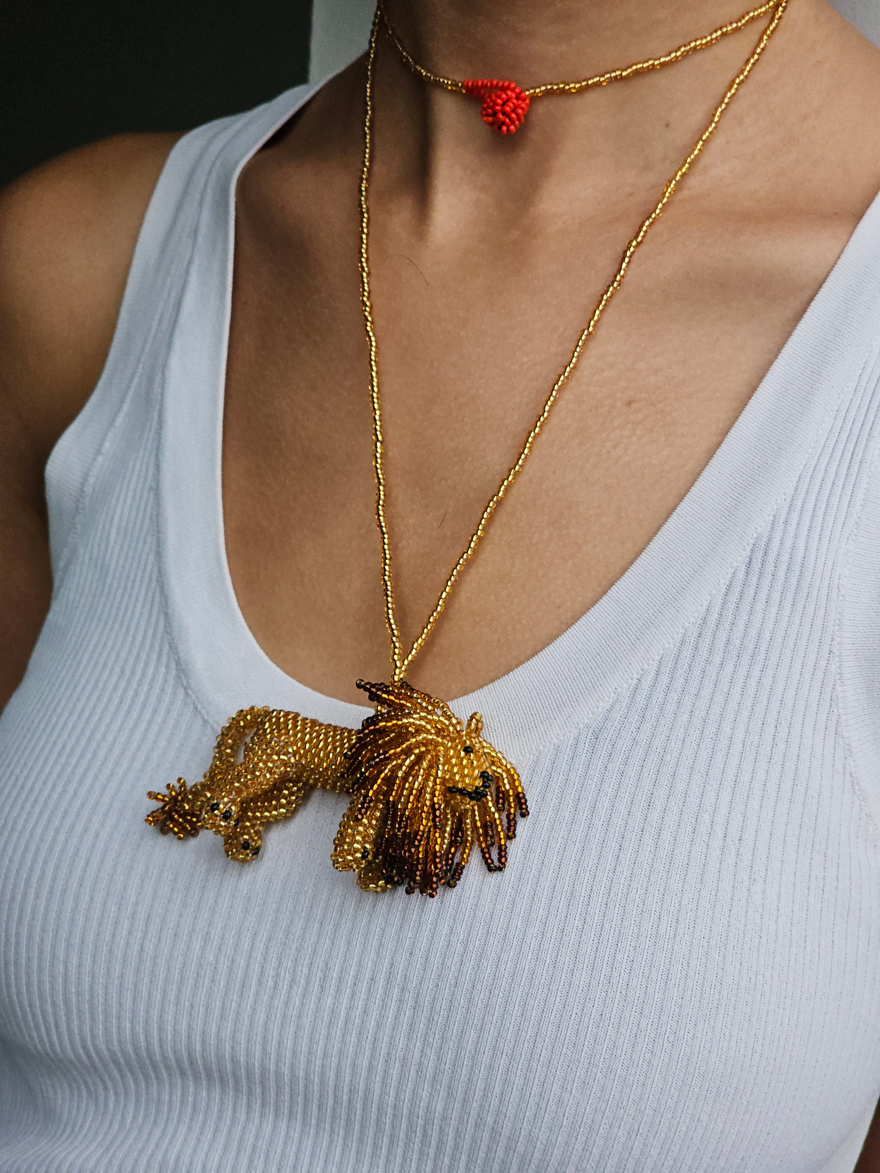 León en mostacilla del Putumayo