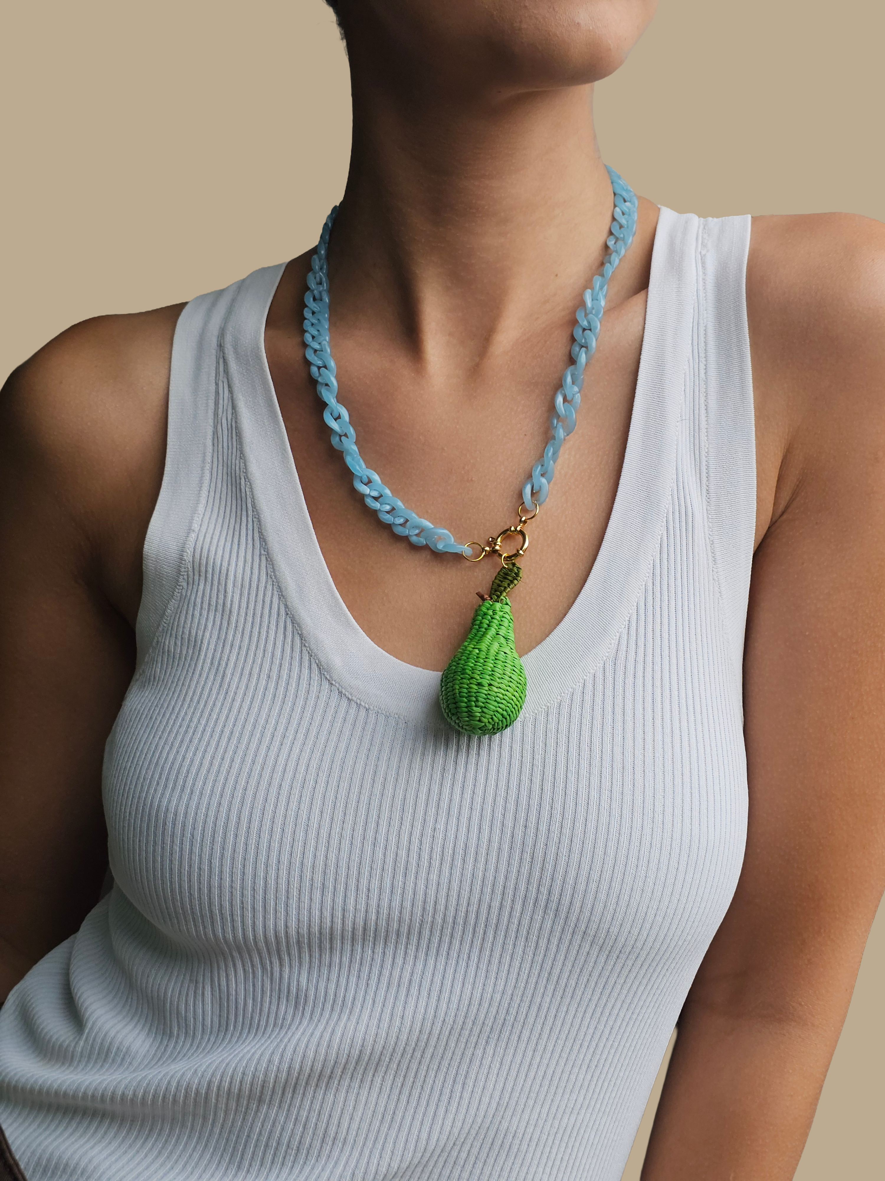 Pera - Palma de Rafia